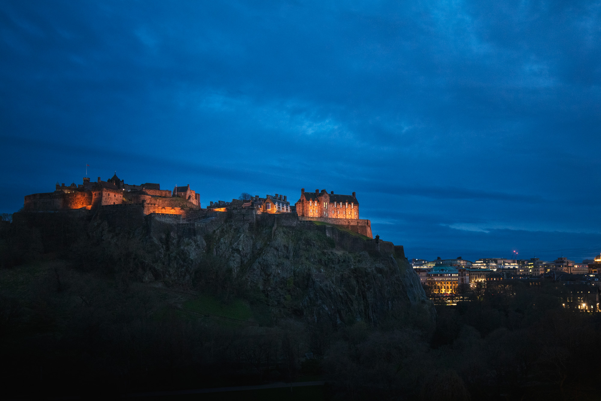 100 Princes Street Edinburgh Castle View