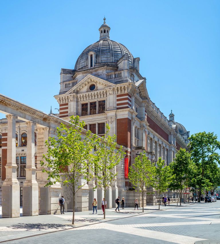 Victoria and Albert Museum in London Victoria and Albert Museum in London
