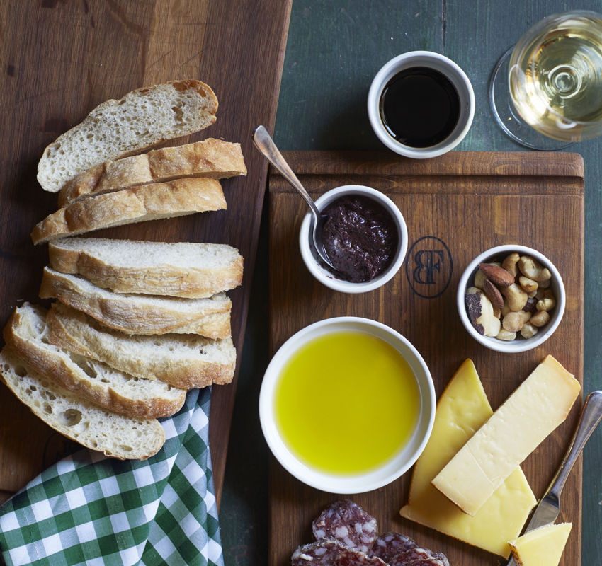 Bouchard Finlayson Deli Platter Bouchard Finlayson Deli Platter