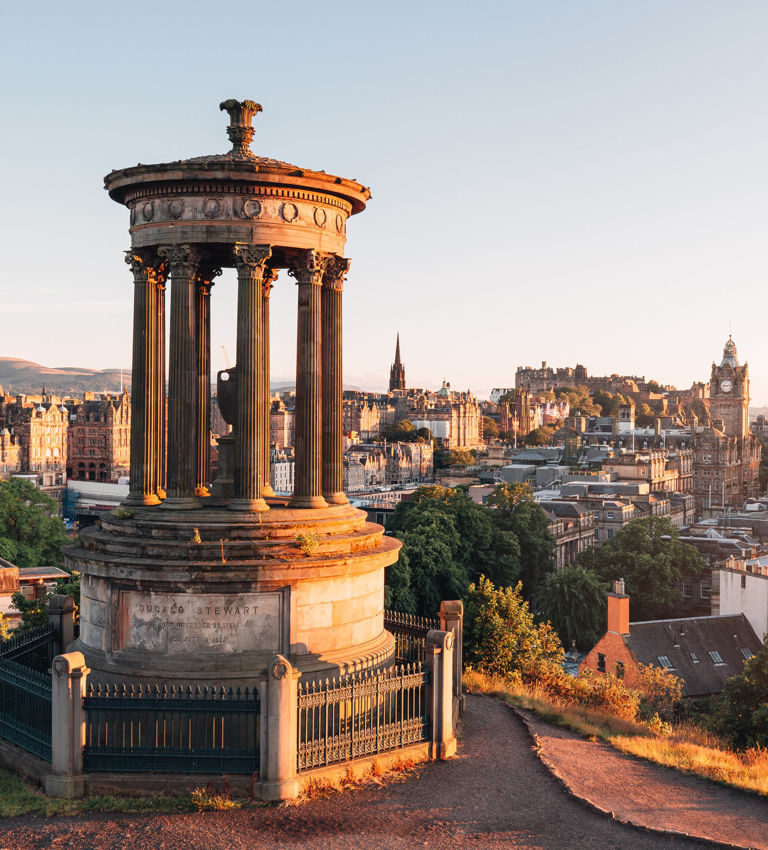 Golden hour view of Edinburgh Golden hour view of Edinburgh