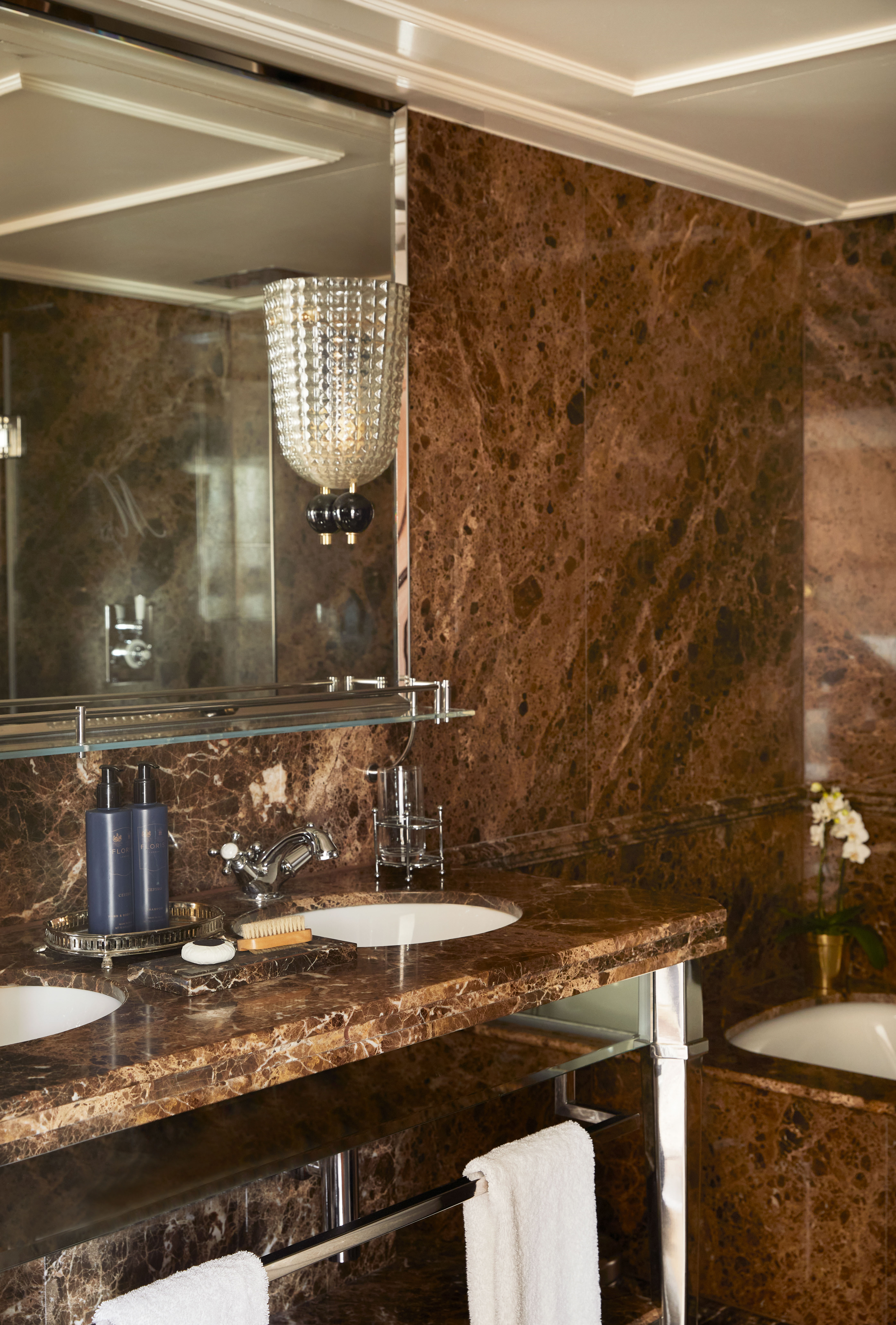 Milestone Club Suite (Master Suite)