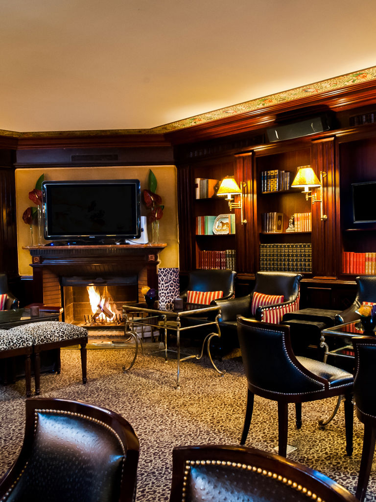 Leopard Lounge Leopard Lounge