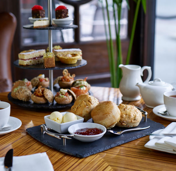 Aftenoon tea Aftenoon tea