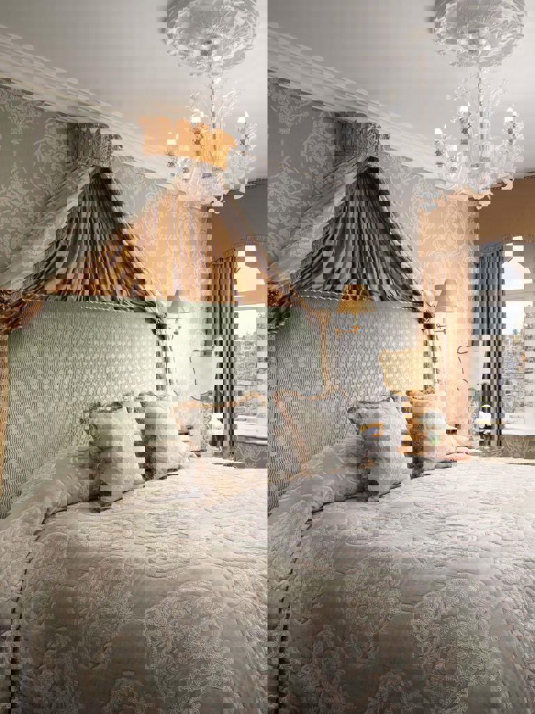 Bedroom in Junior Stateroom Bedroom in Junior Stateroom