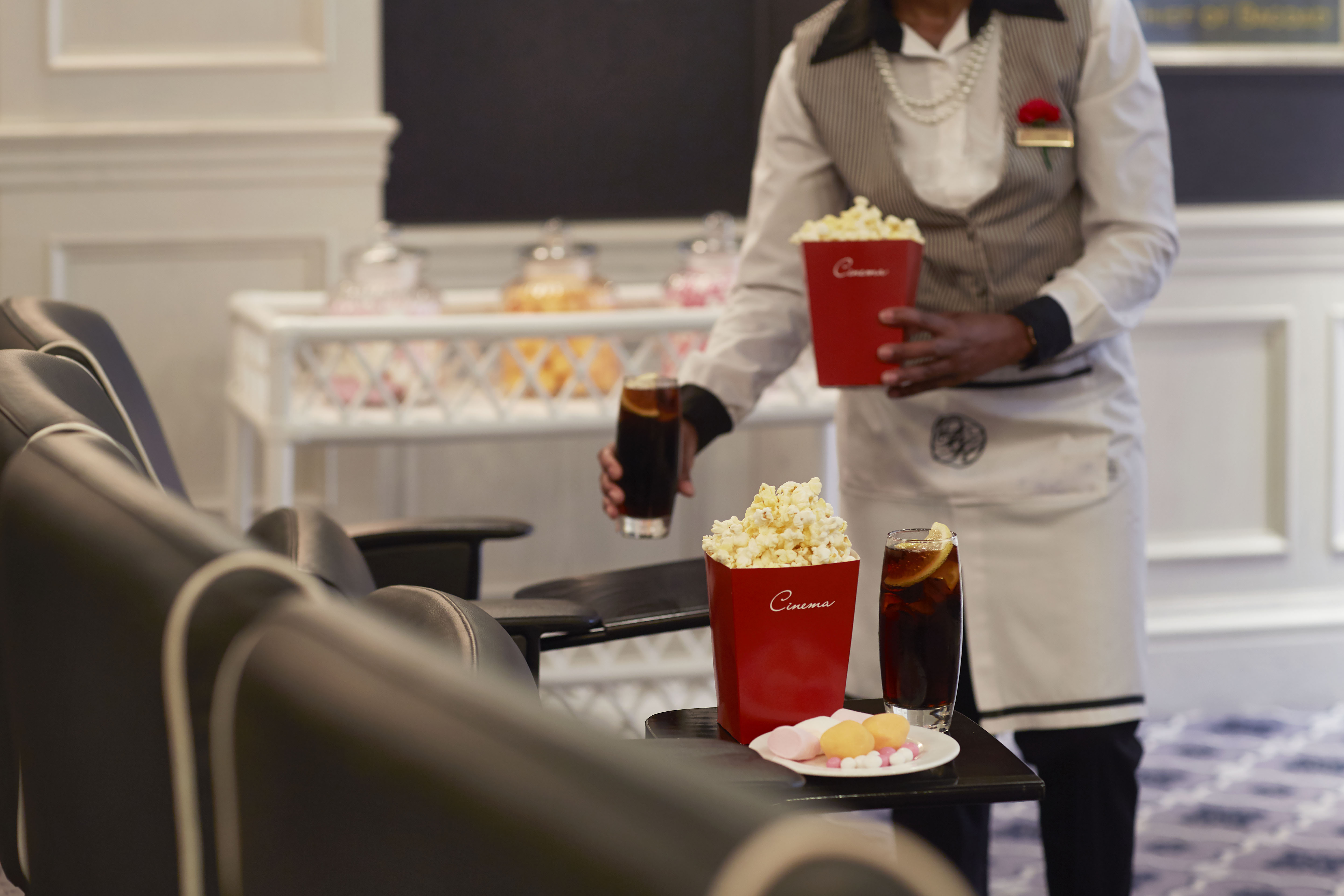 Oyster Box Cinema Service