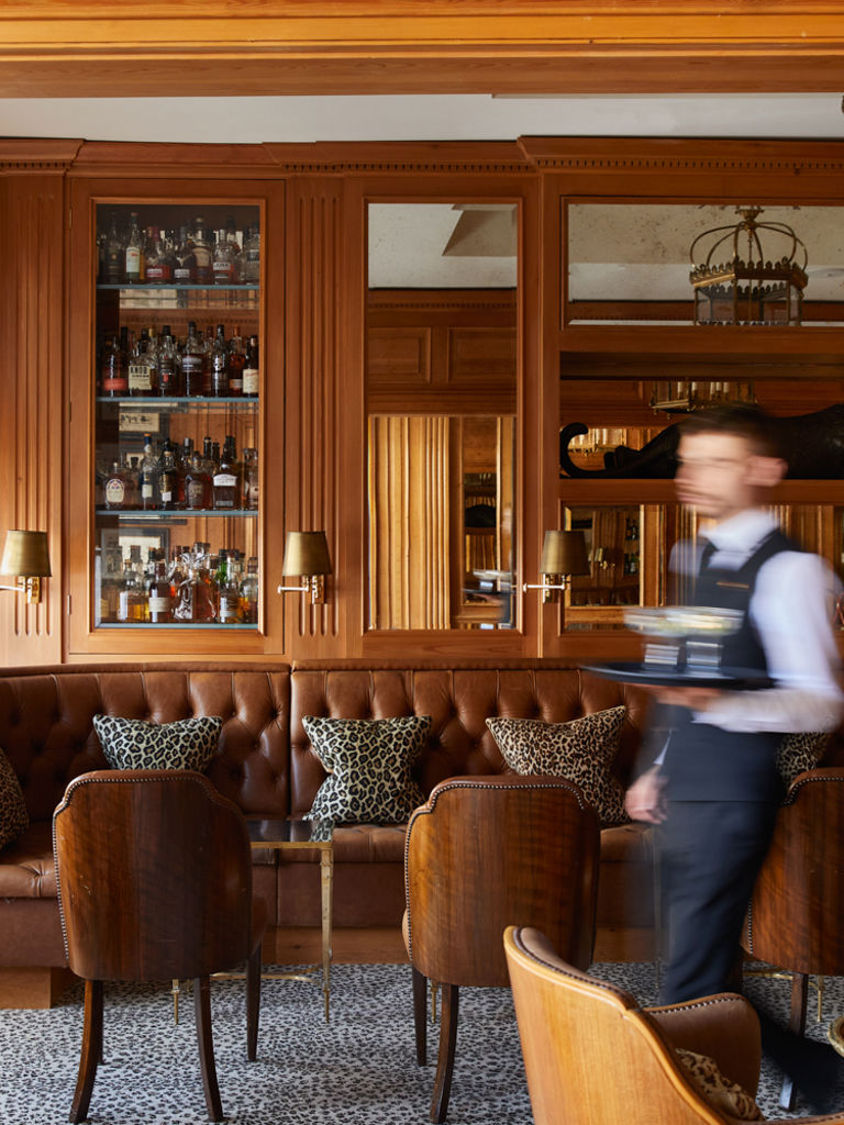 Waiter at the Leopard bar waiter Waiter at the Leopard bar waiter