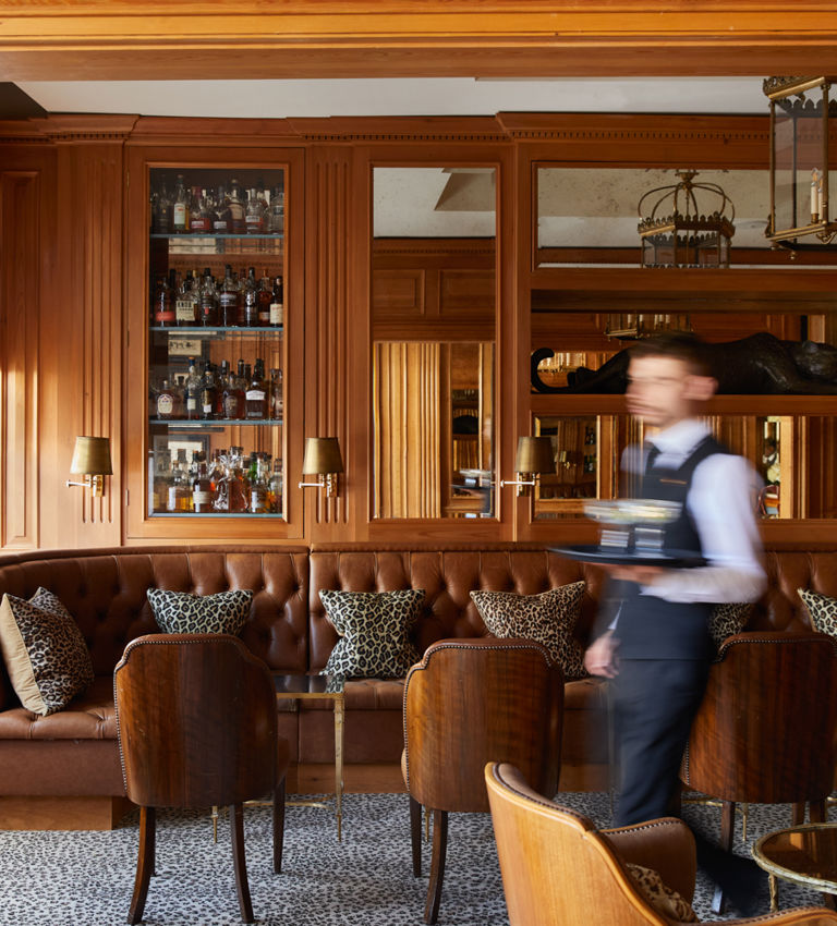 Waiter at the Leopard bar waiter Waiter at the Leopard bar waiter