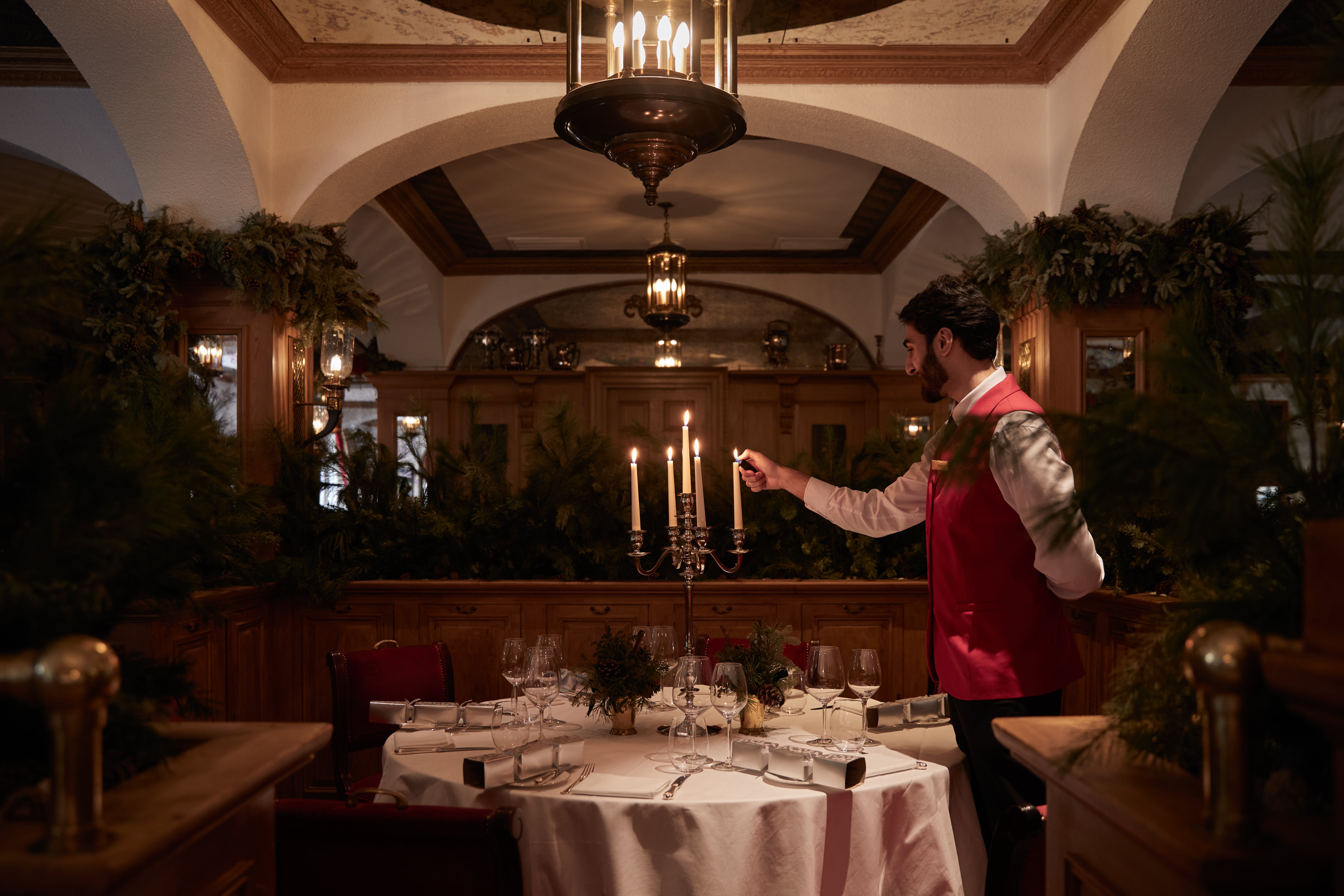 Chesterfield Mayfair Christmas Dining Butlers