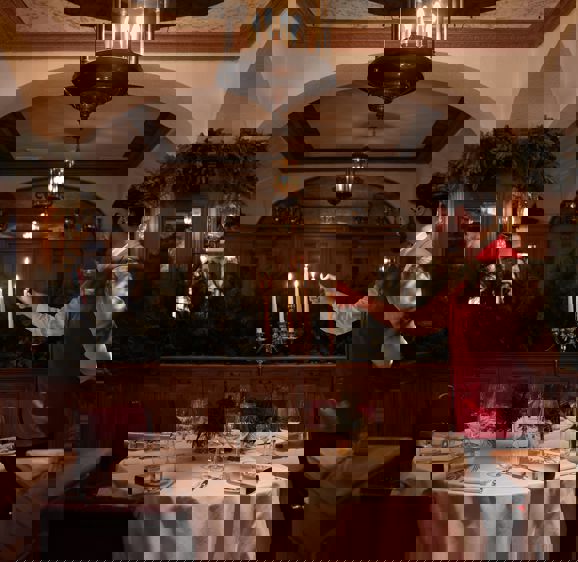 Chesterfield Mayfair Christmas Dining Butlers Chesterfield Mayfair Christmas Dining Butlers