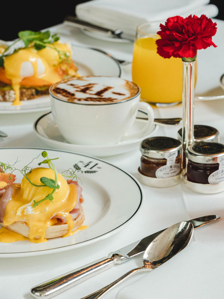 Eggs Benedict Eggs Benedict