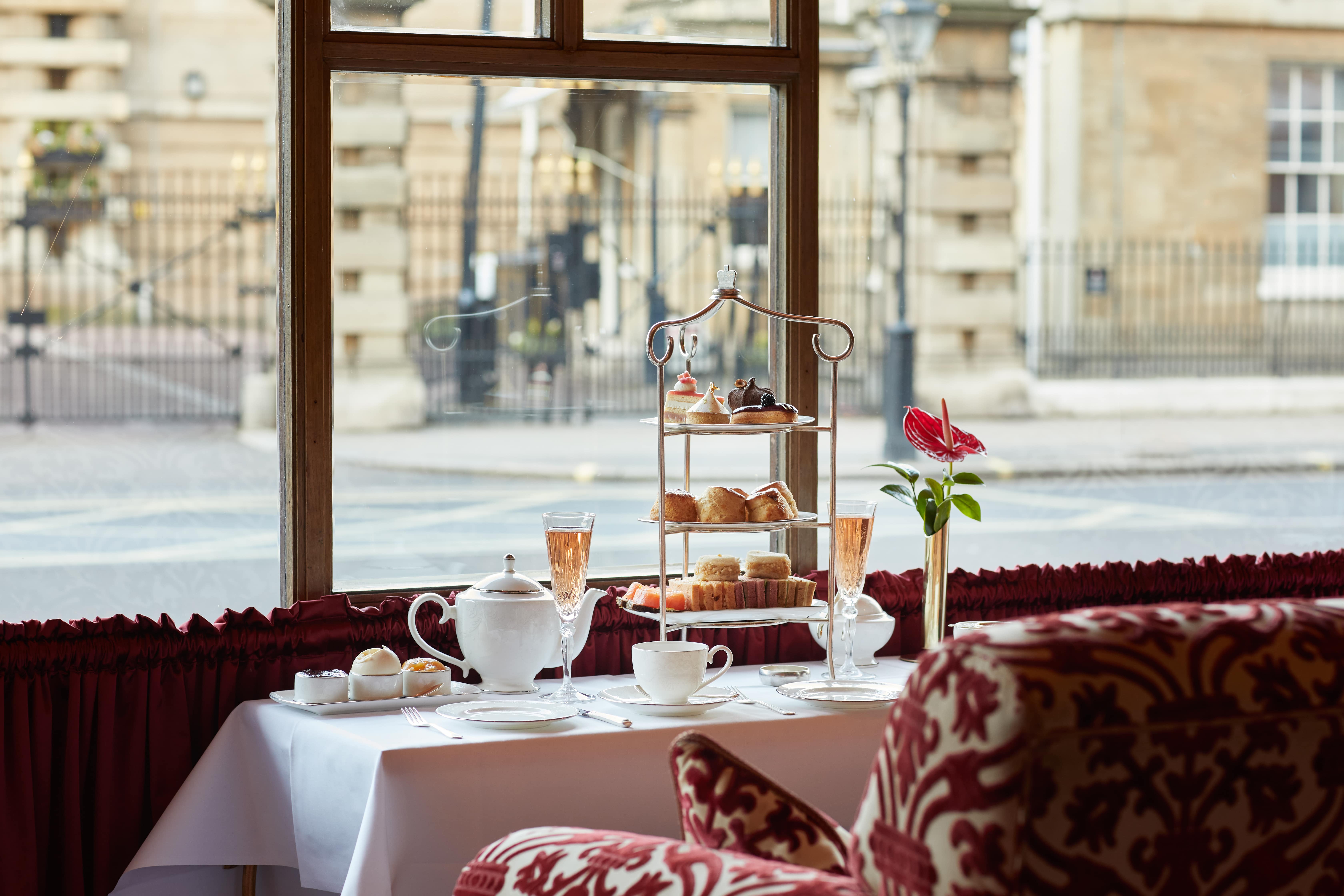 Buckingham Palace Afternoon Tea in Central London, The Rubens at the Palace