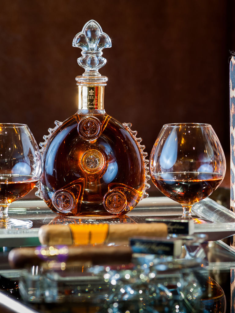 The Cigar Lounge Hotel d'Angleterre Geneva The Cigar Lounge Hotel d'Angleterre Geneva
