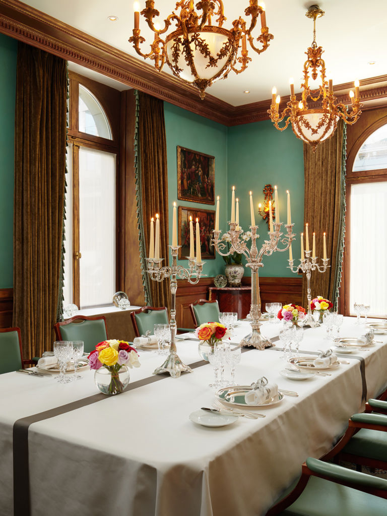 Louise Room Louise Room