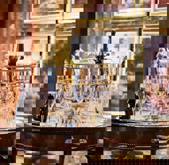 Champagne and champagne flutes Champagne and champagne flutes