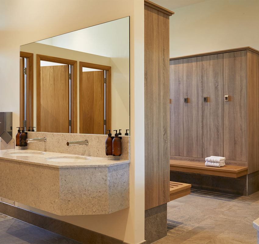 Éalú changing rooms Éalú changing rooms