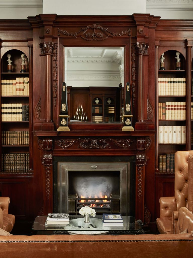 Hotel 41 Lounge with fireplace Hotel 41 Lounge with fireplace