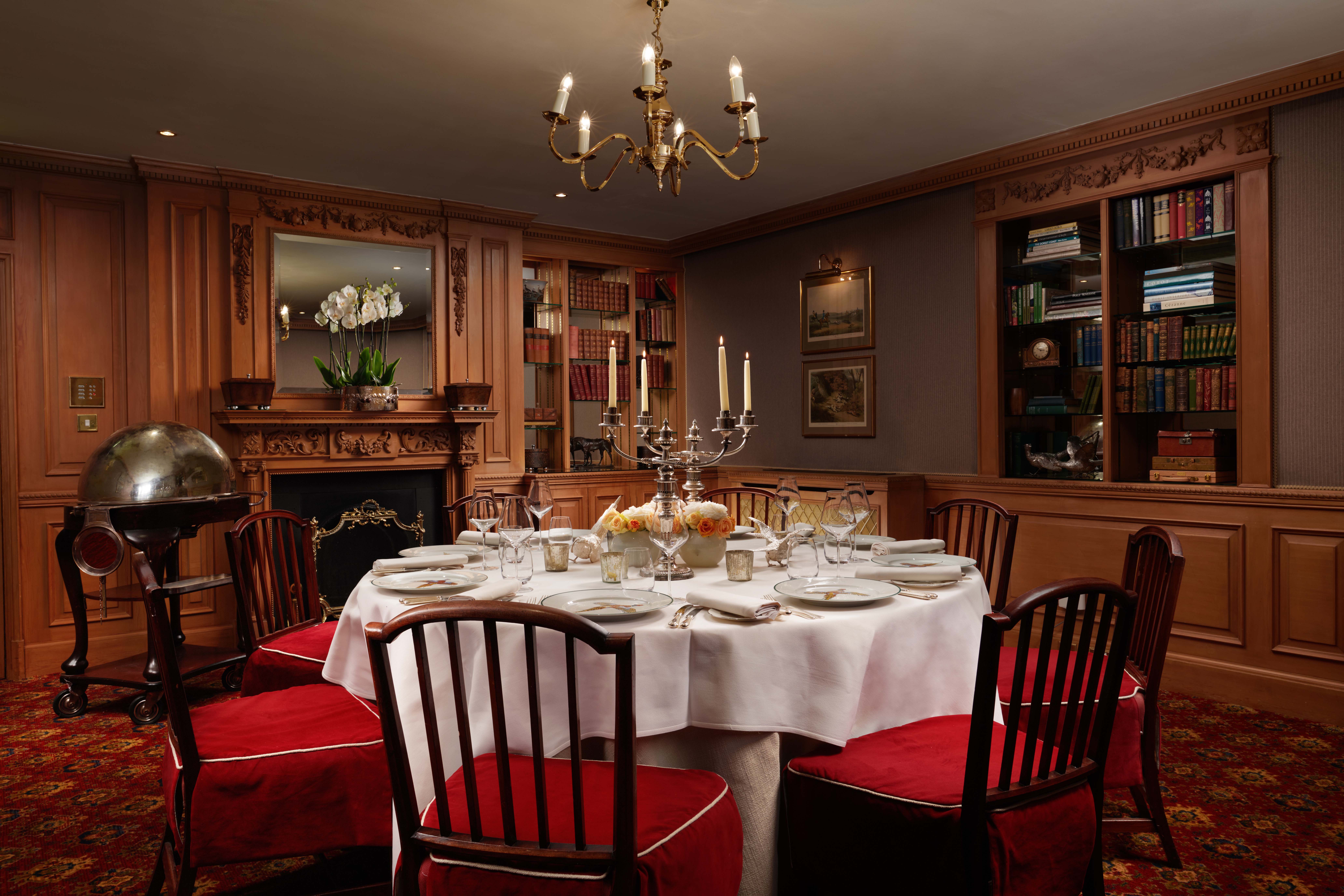 Summer Lodge Hotel Dorchester Room