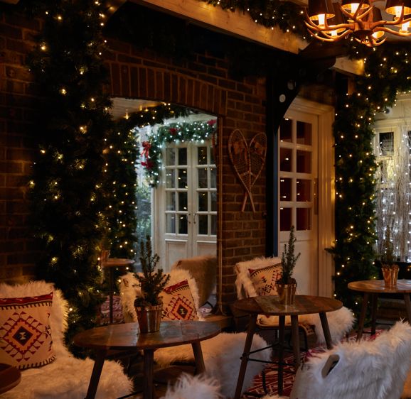 Montague Christmas Winter Lodge 6 Montague Christmas Winter Lodge 6