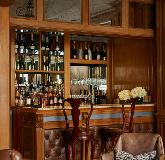 Cocktail at the Leopard bar Cocktail at the Leopard bar