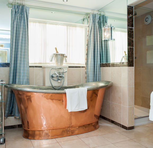 Summer Lodge King Bathroom Summer Lodge King Bathroom