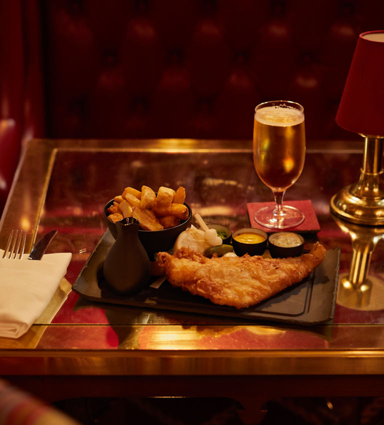 Fish and chips in New York bar Fish and chips in New York bar