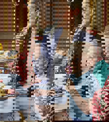 The Rubens Family Afternoon tea The Rubens Family Afternoon tea