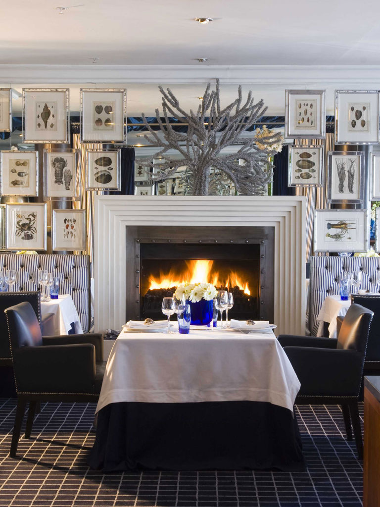 Twelve Apostles Azure Restaurant Twelve Apostles Azure Restaurant