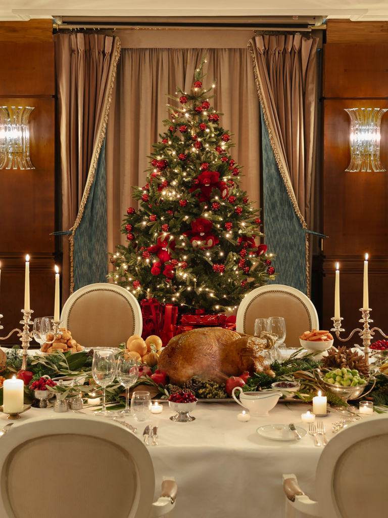 Rubens festive feasting in the Rembrandt Suite Rubens festive feasting in the Rembrandt Suite