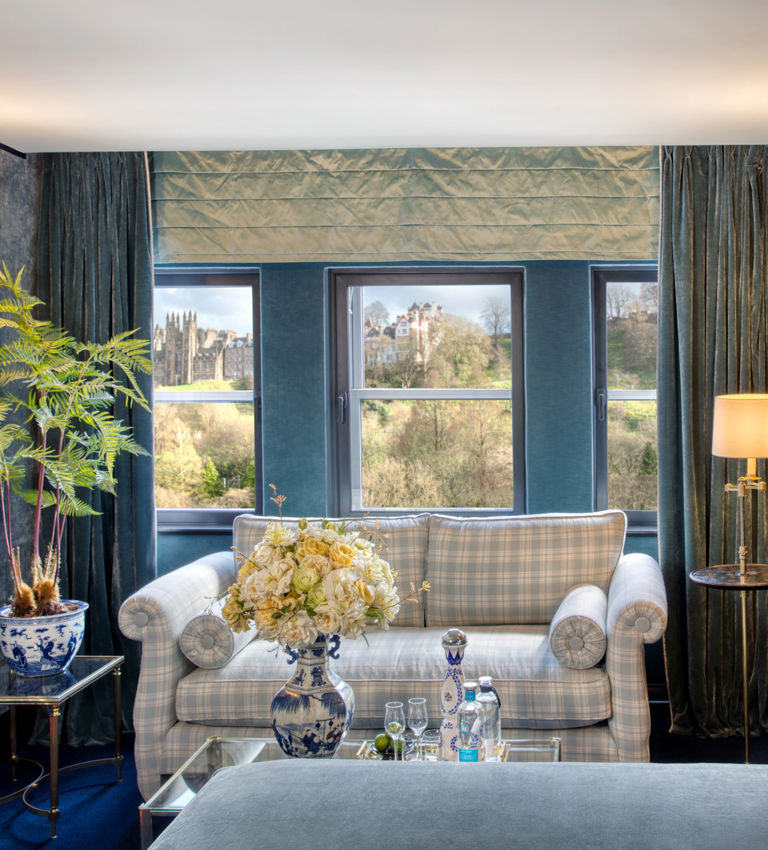 100 Princes Street Junior Suite Castle View Room 307 100 Princes Street Junior Suite Castle View Room 307