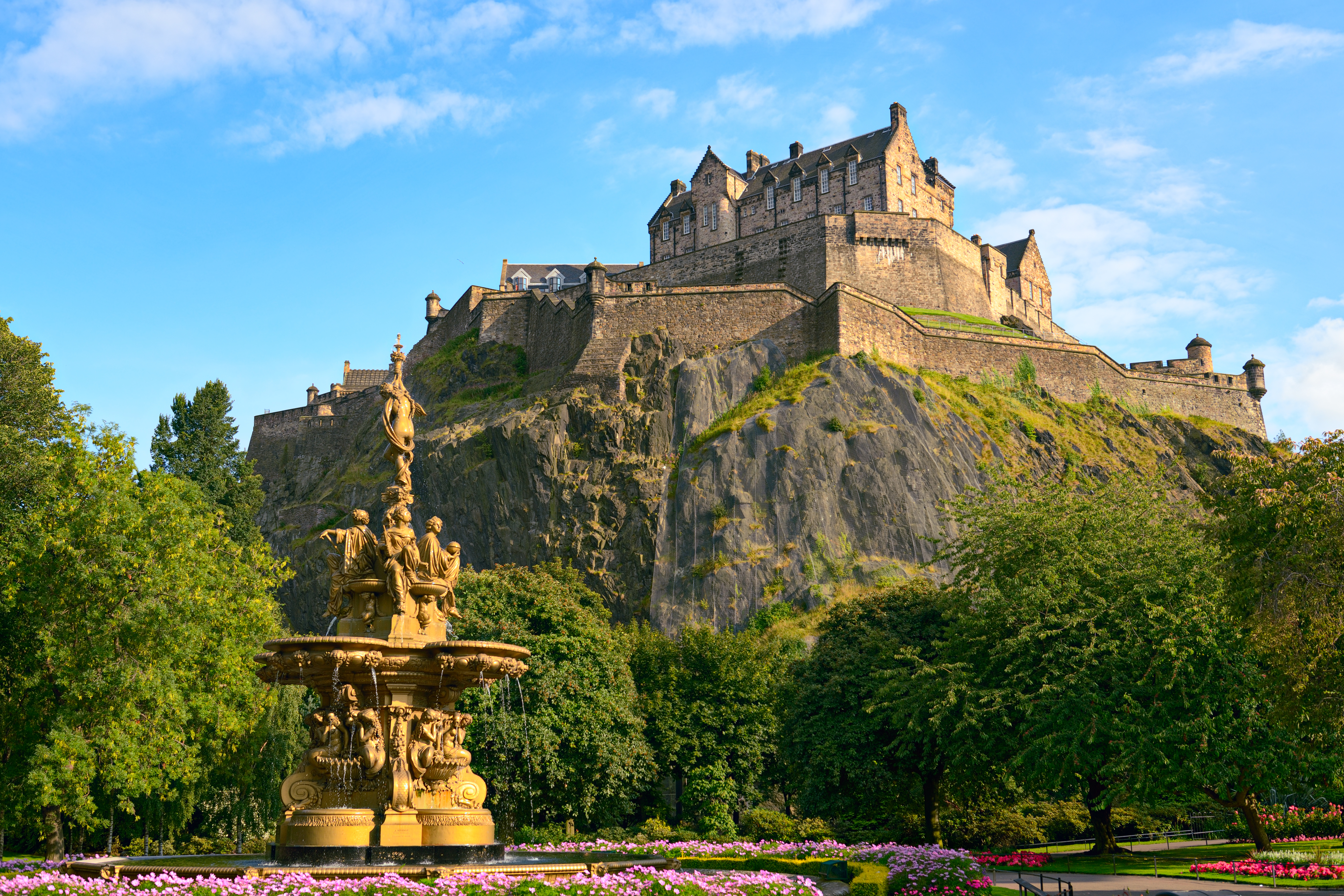 Edinburgh Castle from Princes Street Gardens