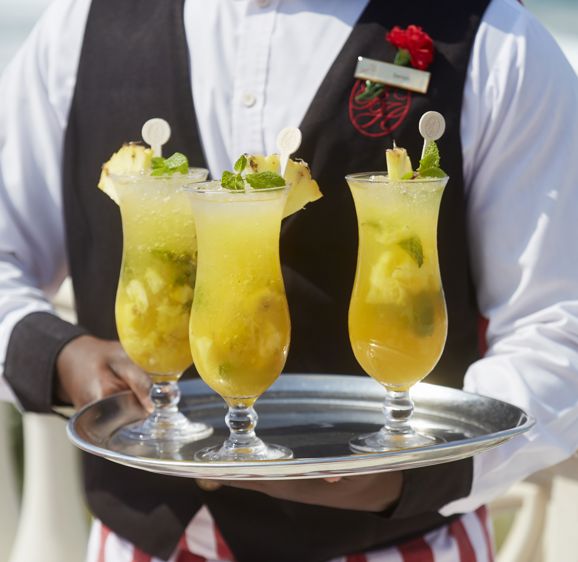 Lighthouse Bar Cocktail Service Lighthouse Bar Cocktail Service