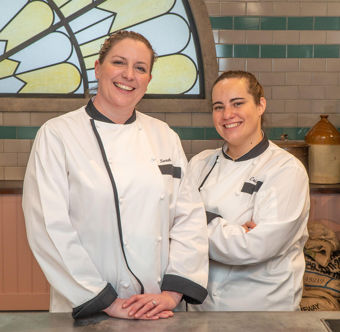 Sarah Houghting on Bake Off Sarah Houghting on Bake Off