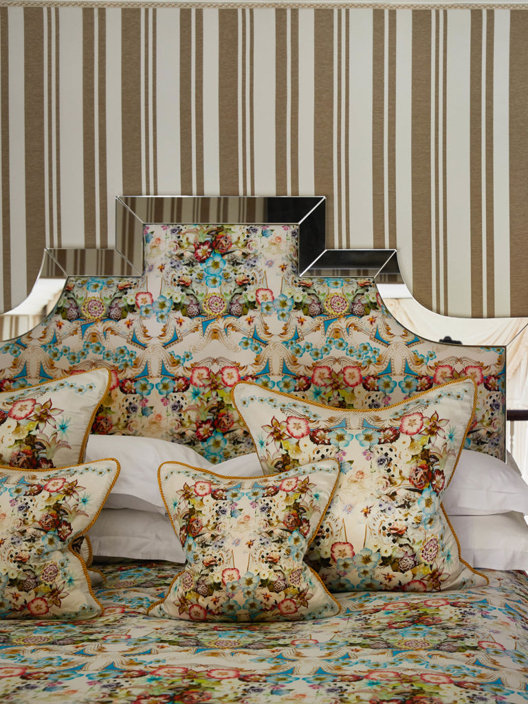 Milestone The Kensington Garden Suite (Master Suite) Milestone The Kensington Garden Suite (Master Suite)