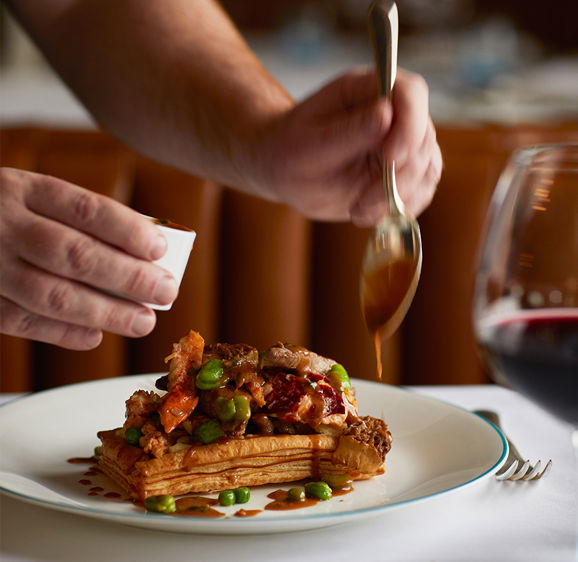 English Grill Puff pastry and beef English Grill Puff pastry and beef