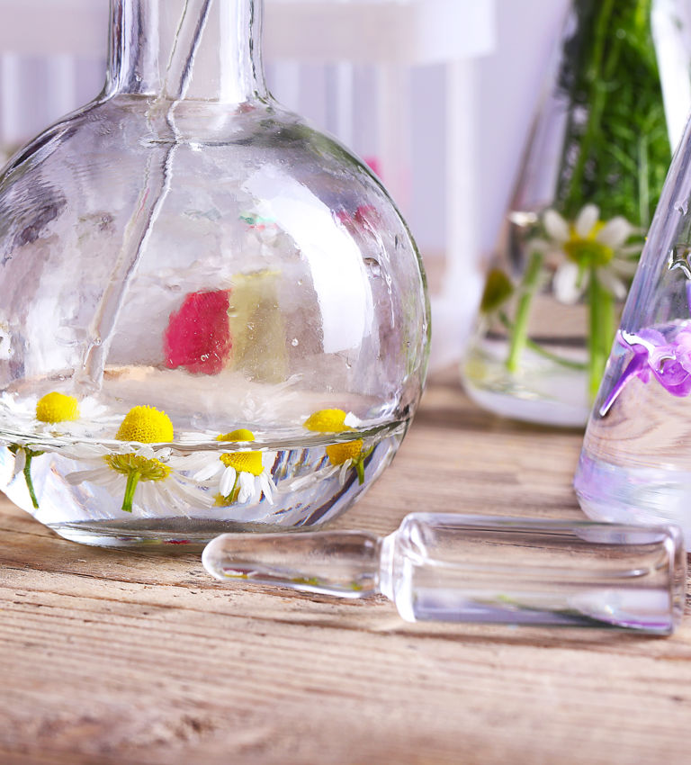 Process of making perfumes Process of making perfumes