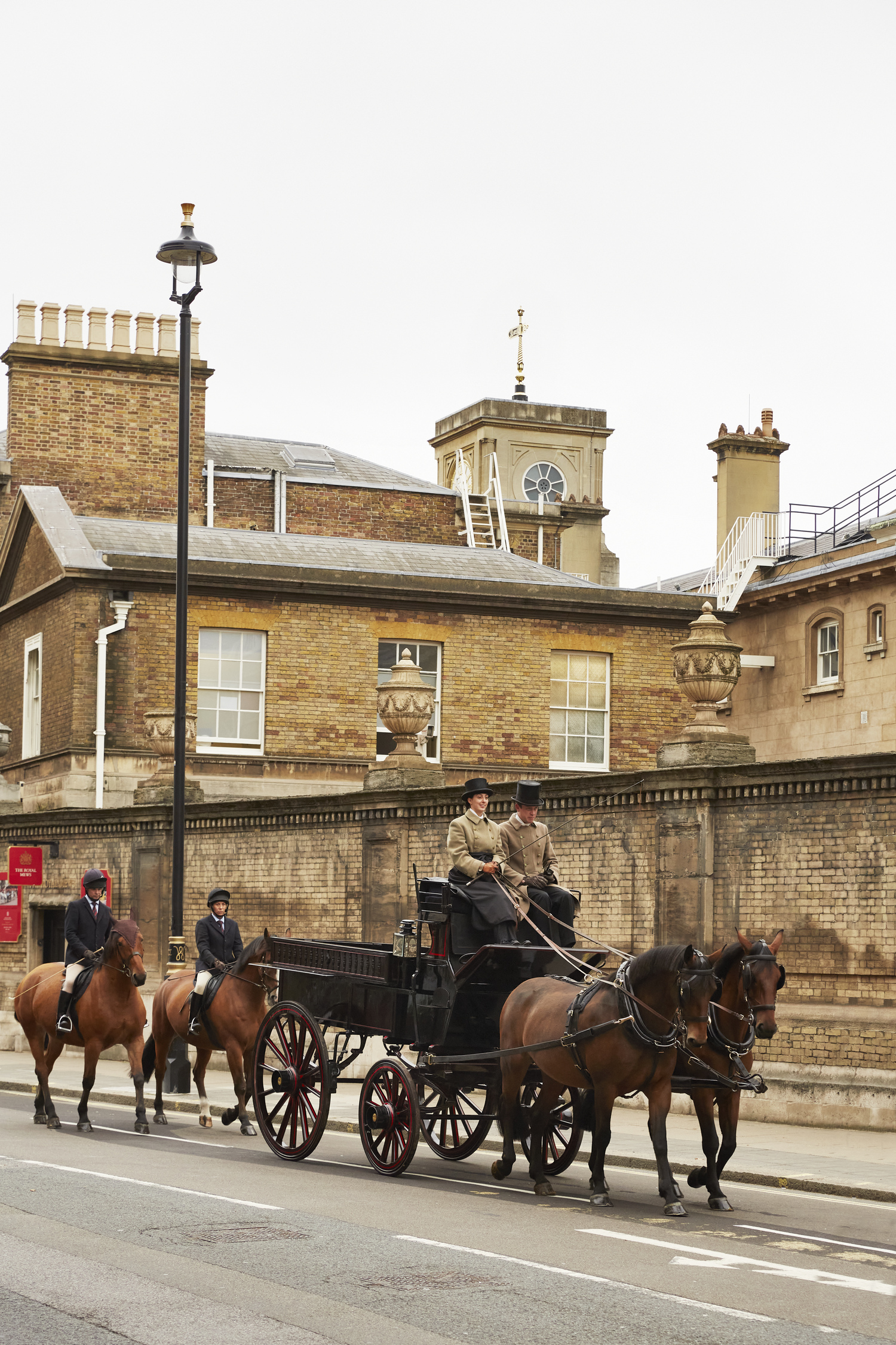 Horses outside of The Rubens
