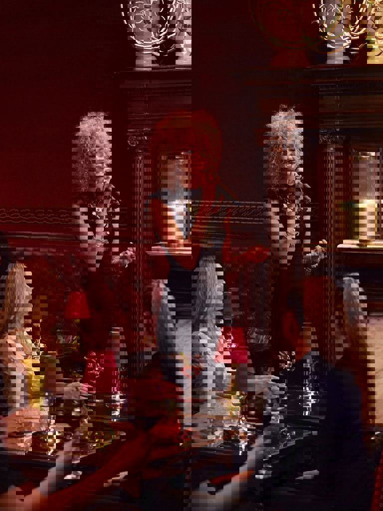 Live Music In The New York Bar At The Rubens Live Music In The New York Bar At The Rubens