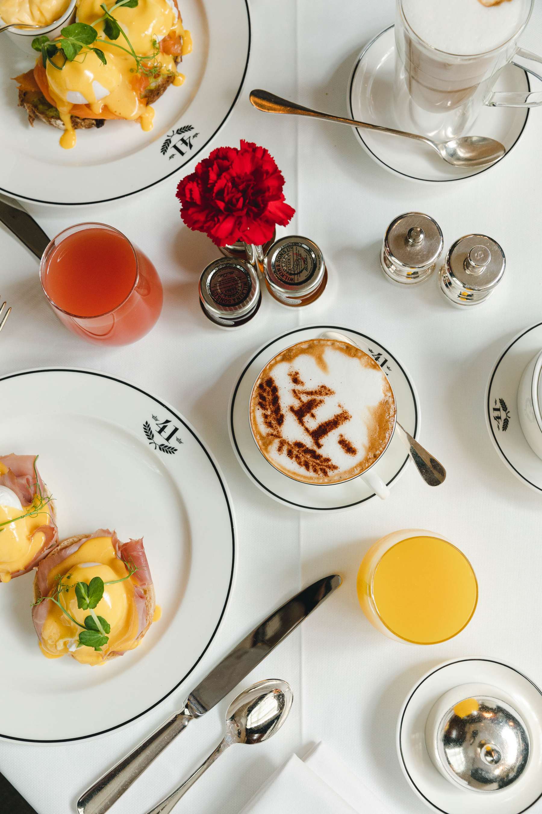 Breakfast at Hotel 41