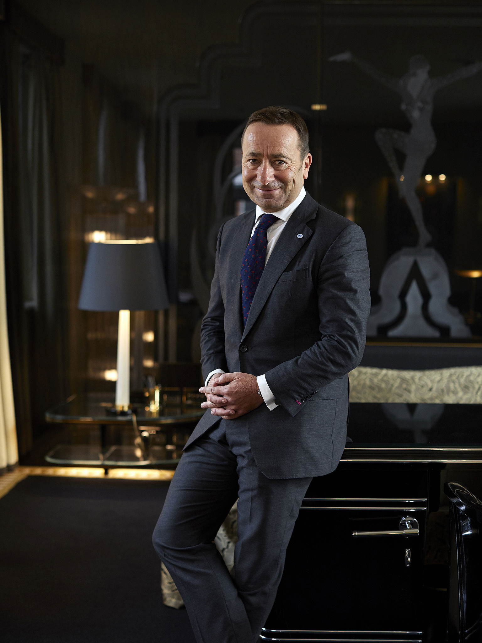 Spotlighting Jonathan Raggett