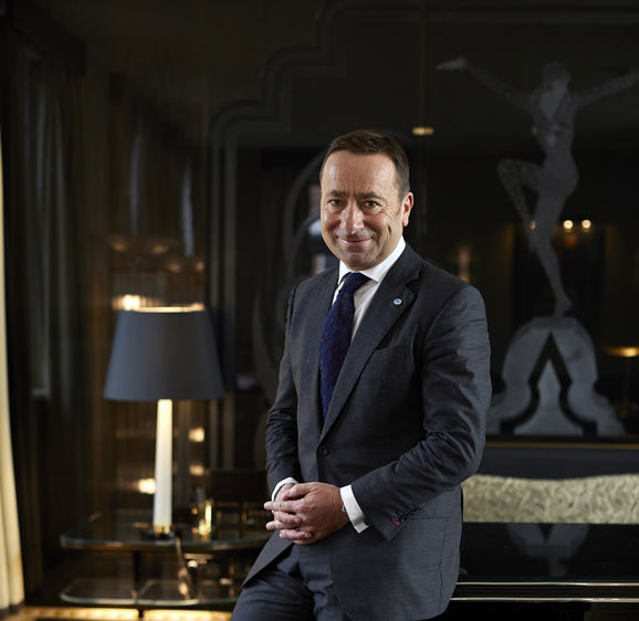 Jonathan Raggett Jonathan Raggett