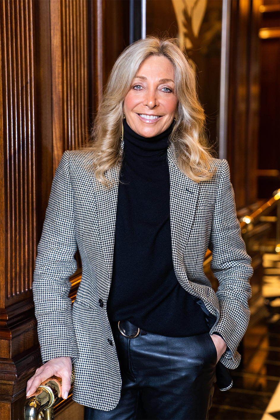 Vicki Tollman headshot