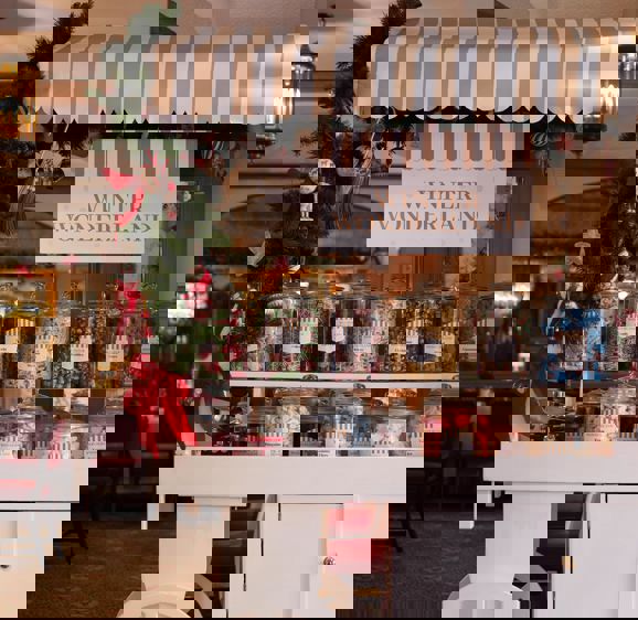 Chesterfield Mayfair Christmas Afternoon Tea Sweet Cart  Chesterfield Mayfair Christmas Afternoon Tea Sweet Cart