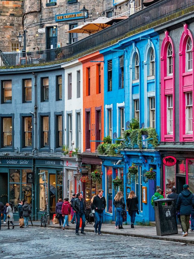 Edinburgh's Victoria Street Edinburgh's Victoria Street