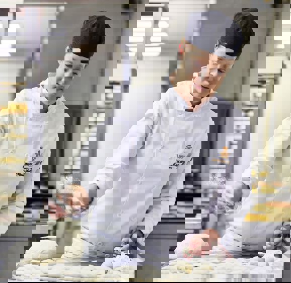 Paula Stakelum in kitchen preparing pastries Paula Stakelum in kitchen preparing pastries
